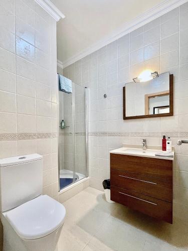 Apartamento moderno perto da marina e da praia