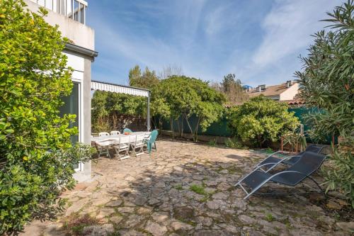 AS24411 - Studio cabine + chalet avec jardin et parking
