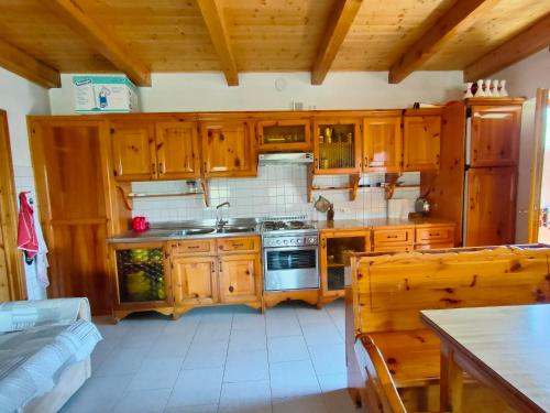 Η κουζίνα ή μικρή κουζίνα στο Casa Roves