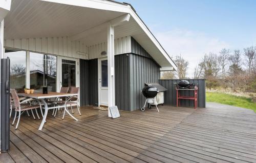 Μπαλκόνι ή βεράντα στο 3 Bedroom Beautiful Home In Bindslev