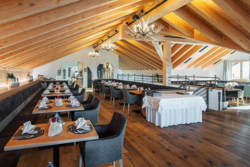 Restaurace v ubytování Bergresort Das Jochelius - Bike in & Bike out