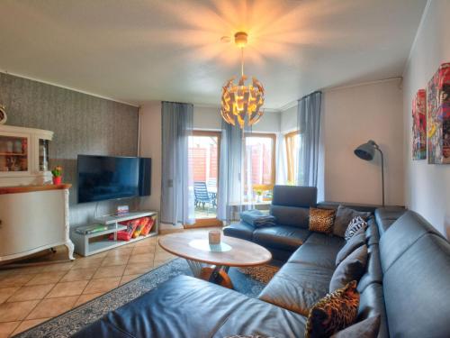 Televisyen dan/atau pusat hiburan di Apartment Hermanns by Interhome