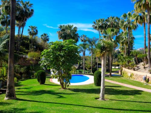 The swimming pool at or close to Apartment Oasis by Interhome