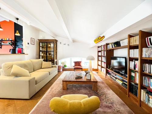 Magnifique Appartement Climatise avec Parking - Allee de Tourny