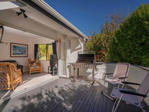 Μπαλκόνι ή βεράντα στο Seashells Bach - Whangamatā Holiday Home