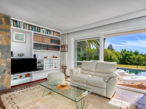 Holiday Home Villa Alcornoque by Interhome