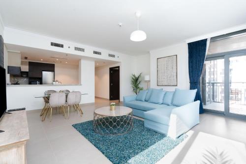 Lux BnB Dubai Creek Harbour BLVD Views