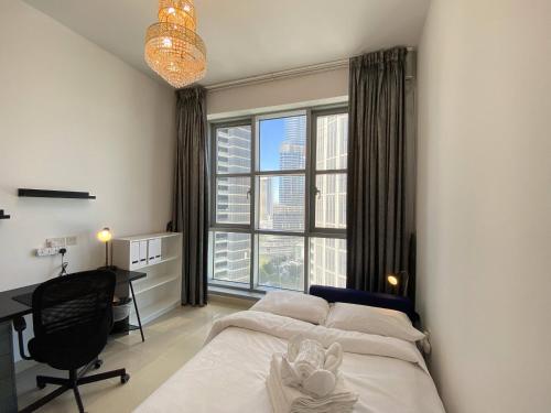 Lux BnB Standpoint Tower Burj & Fountain Views