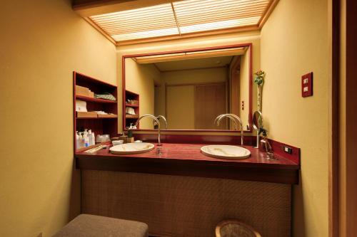 Un baño de Fukiya Ryokan