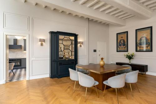 Bargello Penthouse Luxury Apartment In Florence By Palazzo Pazzi Vitali