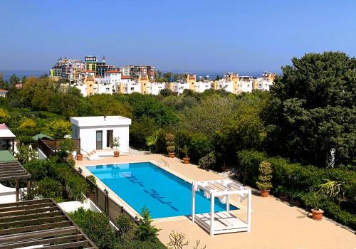 Πισίνα στο ή κοντά στο HG Mare Suites