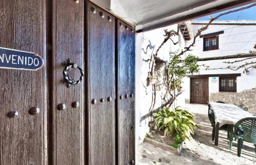 Fotografie z fotogalerie ubytování Elegant Villa in Granada with Pool and Garden v destinaci Granada