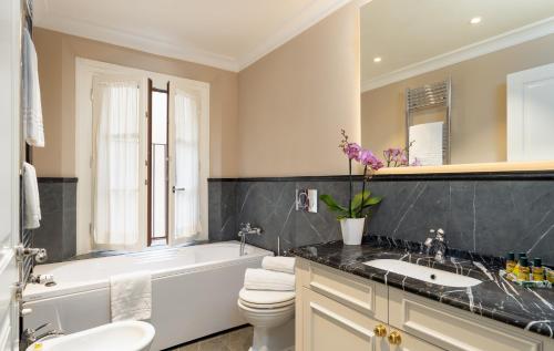 Pazzi Penthouse Luxury Apartment In Florence By Palazzo Pazzi Vitali