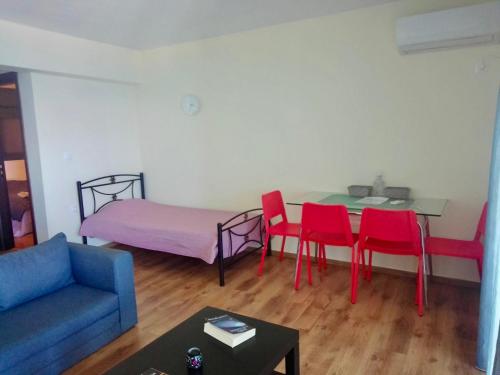 Χώρος καθιστικού στο Seacoast Apartments 1 !