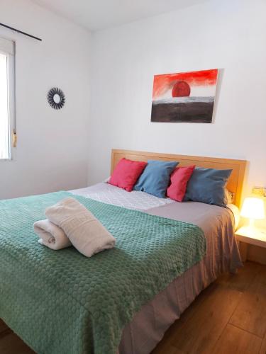 Ένα ή περισσότερα κρεβάτια σε δωμάτιο στο Madrid Homely Apartment