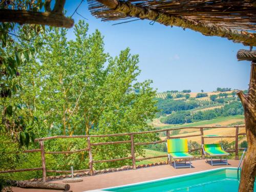 Πισίνα στο ή κοντά στο Holiday Home Tra Cielo e Terra by Interhome