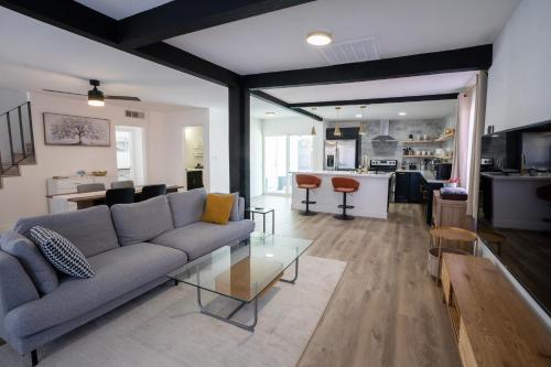 Vegas Vacation Home with Pool 5 min to The Strip and Fremont Street
