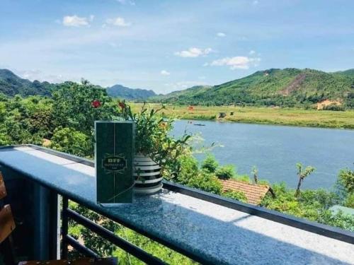 a view of a river from a balcony at Nana Lee Homestay Phong Nha in Cừ Lạc