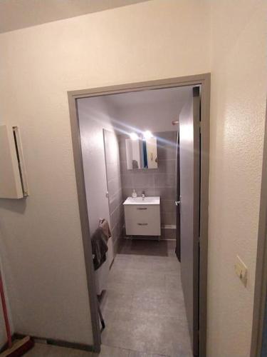 Een badkamer bij Apartment Center