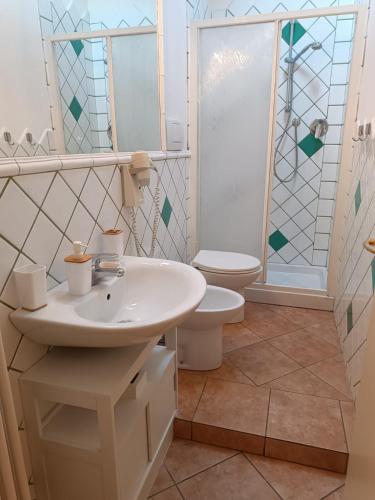 Int 4 - Suite Edoardo by Residence San Luca photo 26