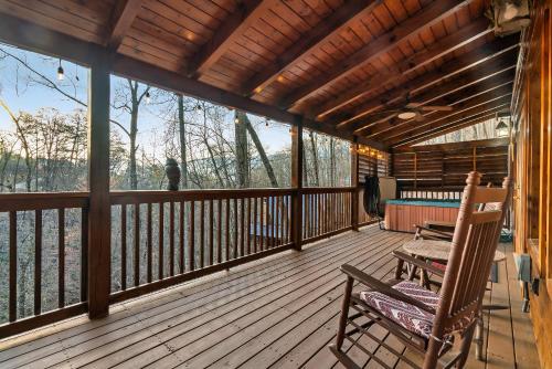 Private! Hot Tub, Views, & Games photo 10