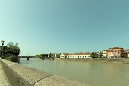 Foto Atelier River Charm near Adige, Center & Game Room 6