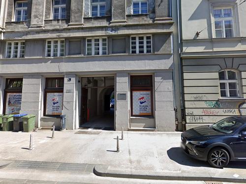 Apartments with a parking space Zagreb - 22730