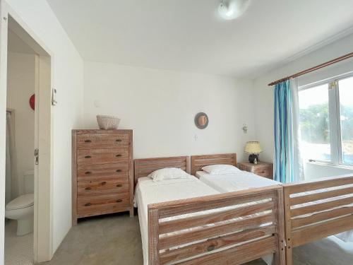 Katil atau katil-katil dalam bilik di 120m da praia no centro de Piçarras