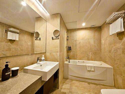 Ένα μπάνιο στο Hotel Uri&