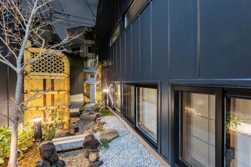 Bijou Suites Chaya