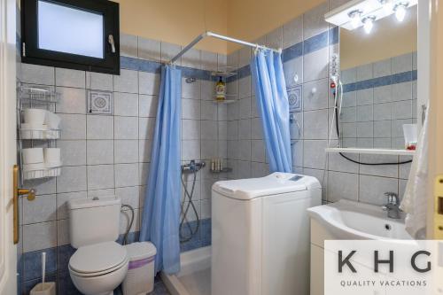 Koupelna v ubytování Villa Mare with Infinite sea views!