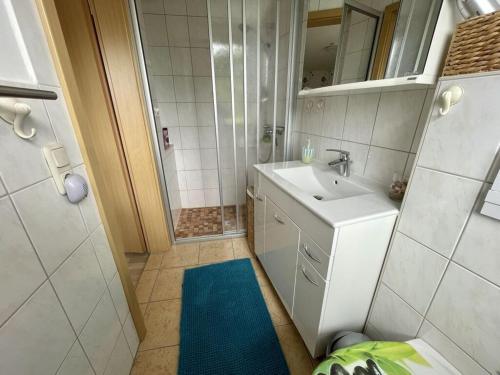 Bilik mandi di Martina Heydecke Comfortable holiday residence