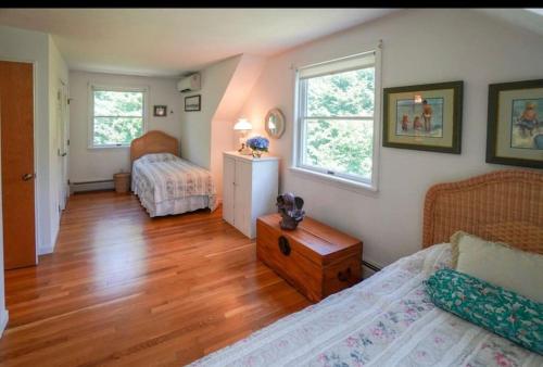 Katil atau katil-katil dalam bilik di Your Beach house on the island