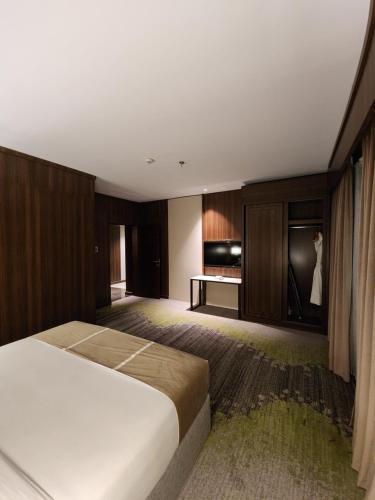 Katil atau katil-katil dalam bilik di Azar hotel