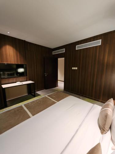 Katil atau katil-katil dalam bilik di Azar hotel