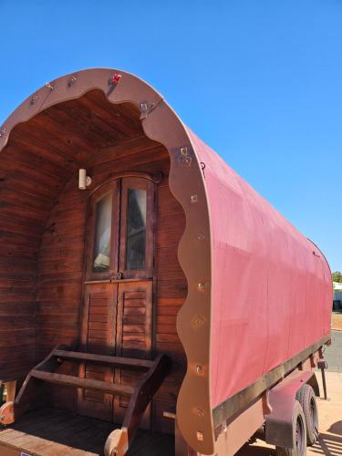 Foto de la galeria de GypsyWagon Glamping a Karratha