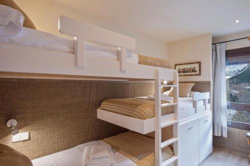 Katil atau katil-katil dalam bilik di Luderna - Apartamento Dera Nhèu