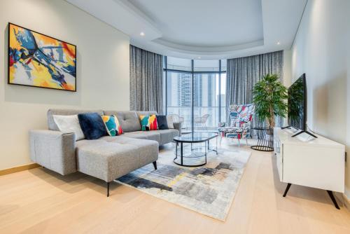 Posezení v ubytování RH- Downtown Delight, spacious 01BR near Dubai Mall & Burj Khalifa, RP Heights