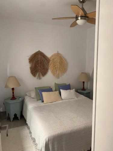Postel nebo postele na pokoji v ubytování Apartamento espacioso y ubicación de 10 en centro