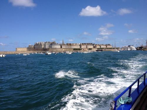 Bel Appartement Intra Muros au coeur de SAINT MALO