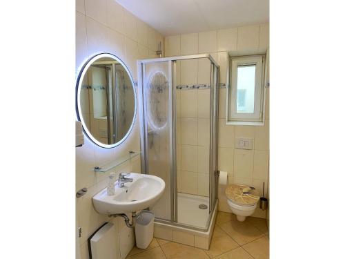 Koupelna v ubytování Küstenwald - Ferienwohnung Seeigel