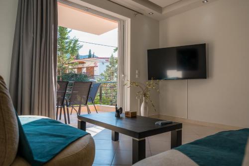 Gallery image of HB Modern Apartments in Tolo