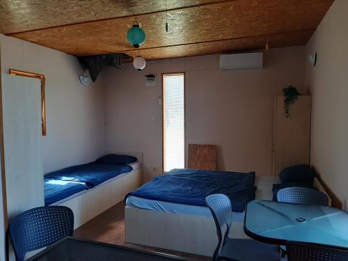Fotografie z fotogalerie ubytování Szegedi Partfürdő Kemping és Apartman v destinaci Szeged