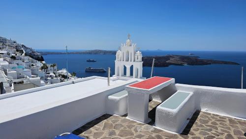 Cactus cave house on the caldera
