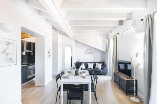 Easylife - Milano - Italia 68 P5 - Porta Ticinese