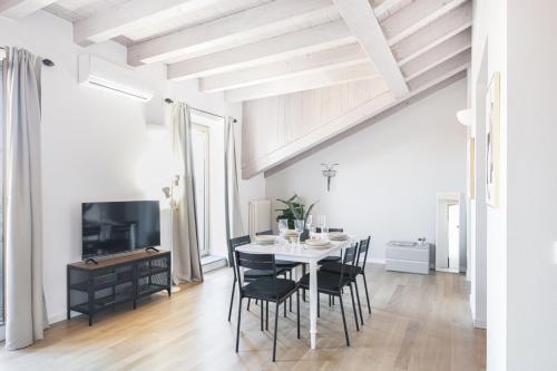 Easylife - Milano - Italia 68 P5 - Porta Ticinese