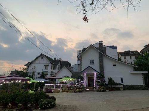 Φωτογραφία από το άλμπουμ του Villa Sân Vườn σε Khu Chi Lăng