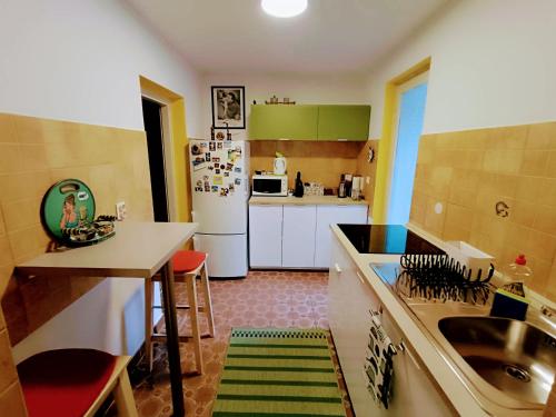 Dapur atau dapur kecil di Porec Travel Stop