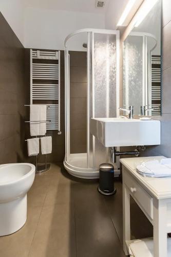 Bagno di Foresteria Via Italia - Rooms & Suite