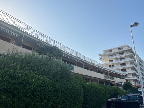 Copacabana beach, by Welcome to Cannes photo 6